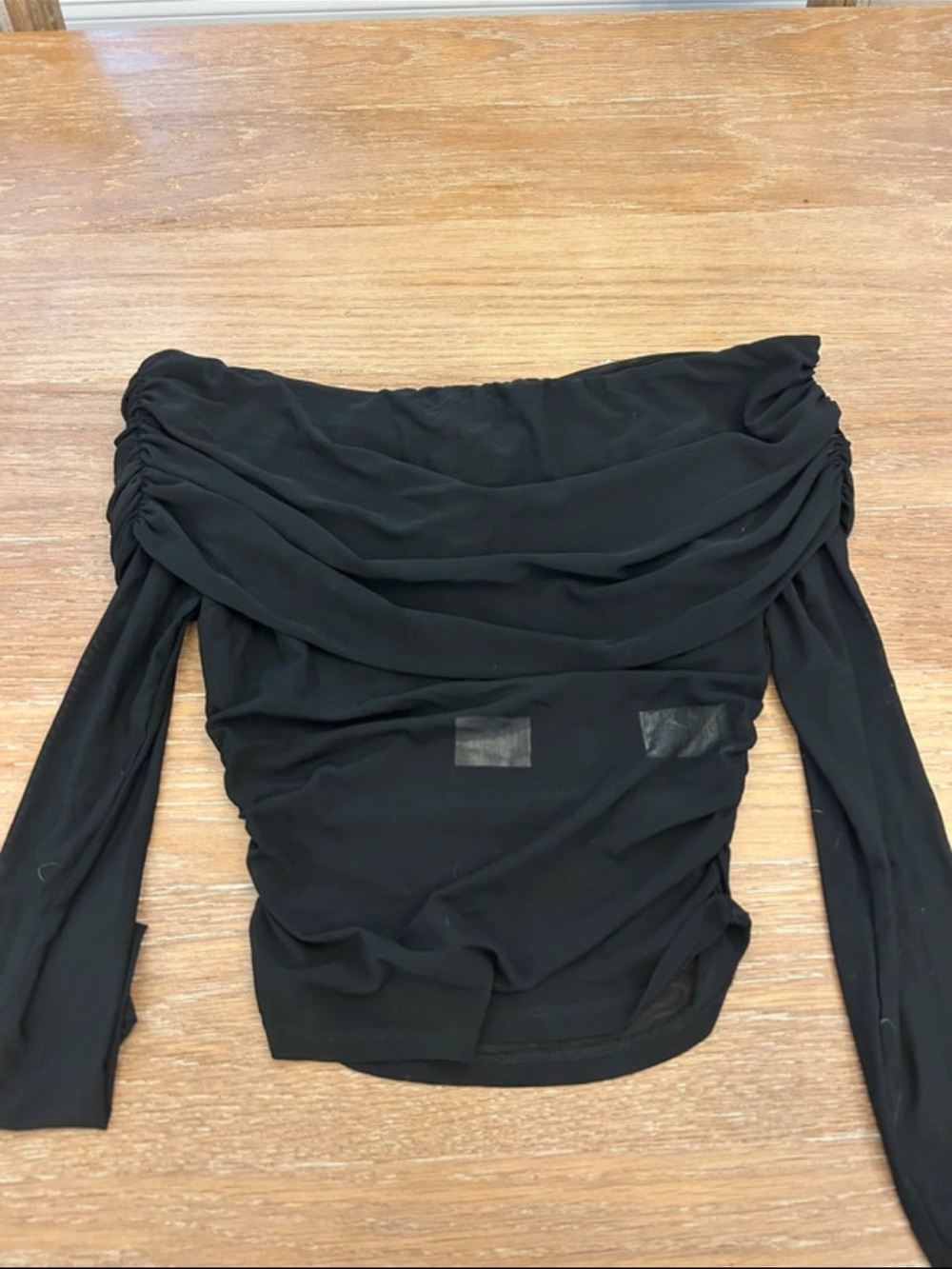 Vici Black Off-Shoulder Ruched Long Sleeve Top